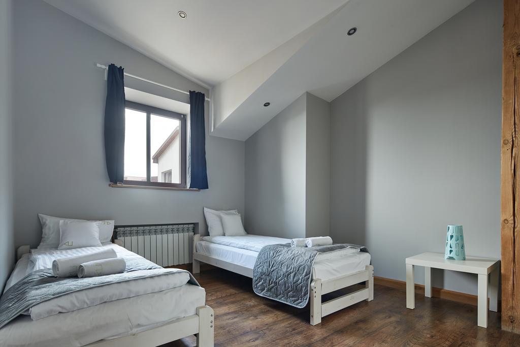 Playhouse Apartments Krakow Bagian luar foto
