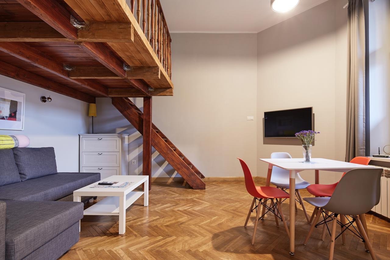 Playhouse Apartments Krakow Bagian luar foto